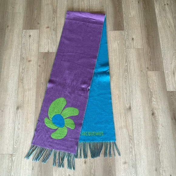 Virgin wool Zacquemus reversible scarf - Picture 3 of 9